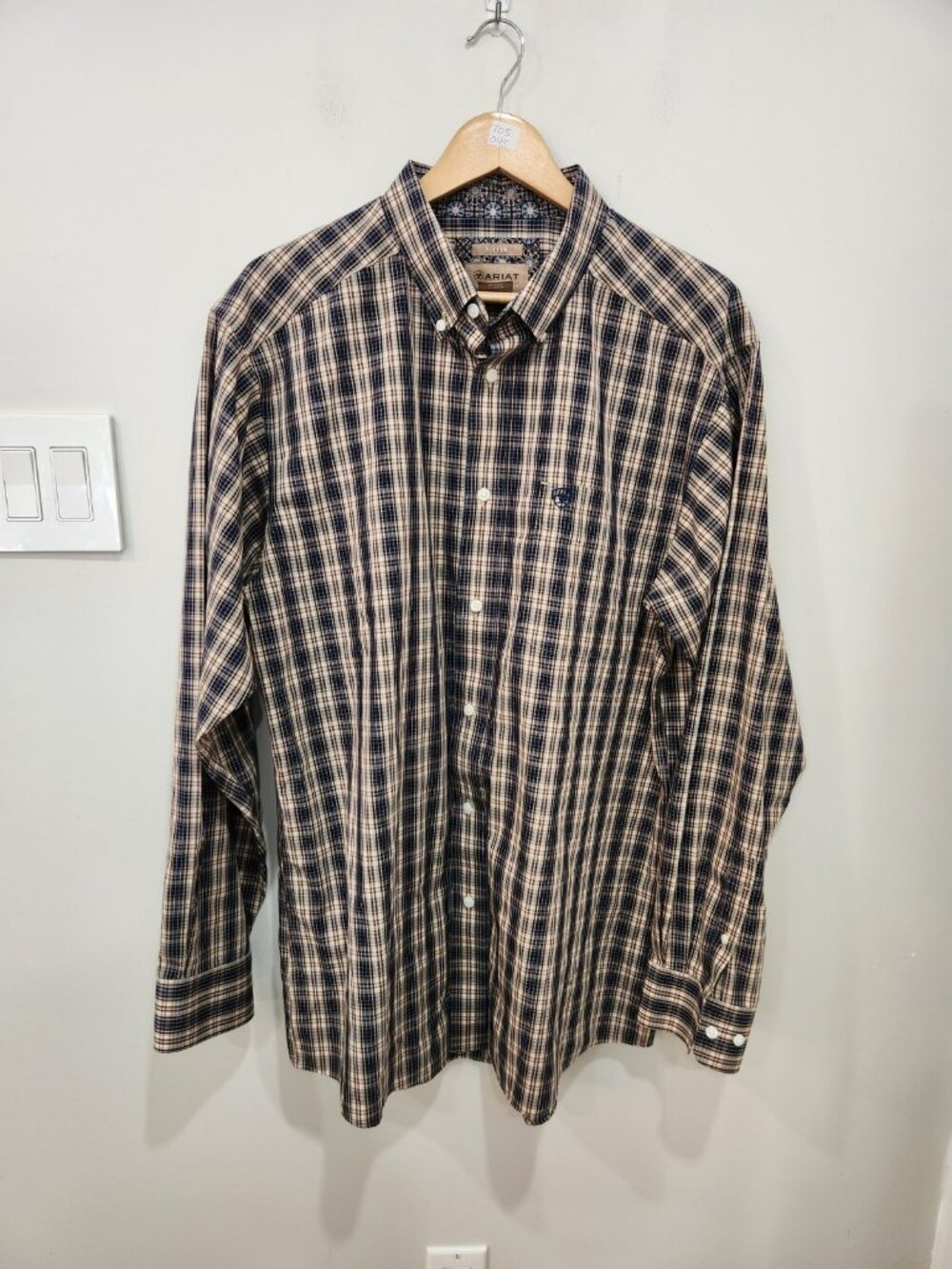Ariat Shirt Mens XL Brown Plaid Wrinkle Free Fitted Long Sleeve Button Down